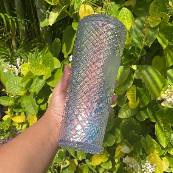 Limited edition Starbucks tumbler - Picture 3 of 4